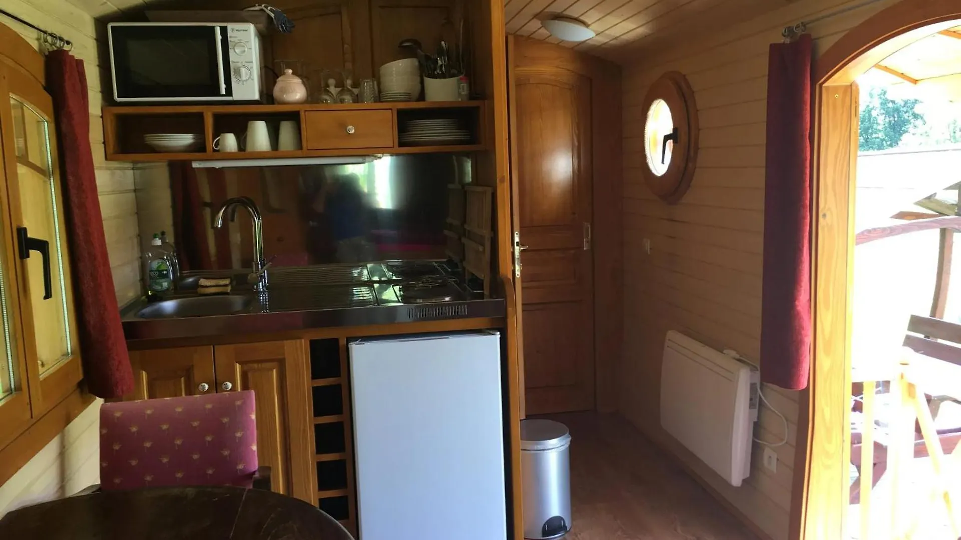 Bungalow Confortable A Saint-Pardoux Avec Piscine Partagee Saint-Pardoux (Puy-de-Dome)